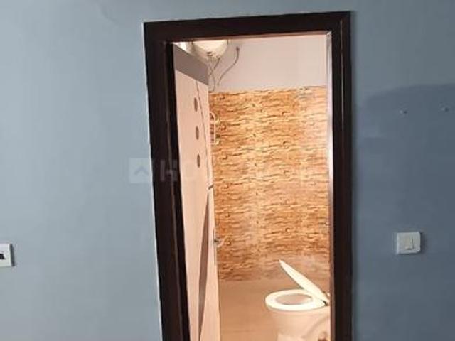 3 BHK Independent Builder Floor in Sector 81 for rent Faridabad. The reference number is 18854587