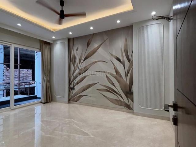 3 BHK Independent Builder Floor in Sector 81 for resale Faridabad. The reference number is 21003327