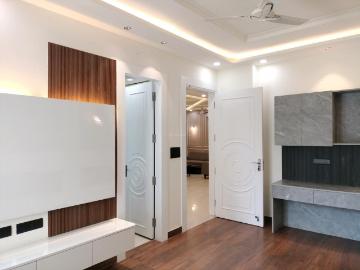 3 BHK Independent Builder Floor in Sector 85 for resale Faridabad. The reference number is 20332703