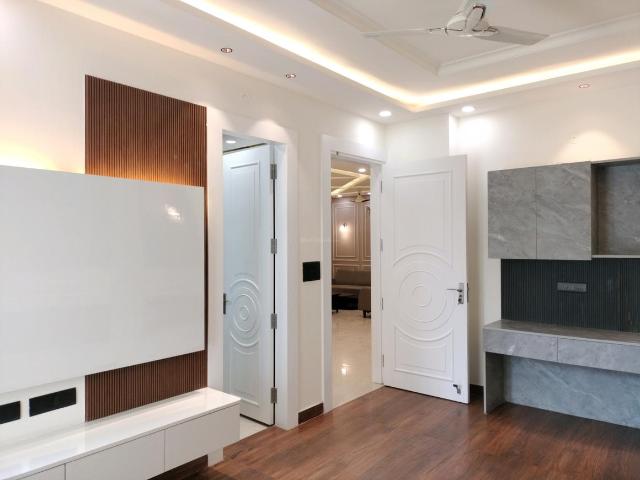 3 BHK Independent Builder Floor in Sector 85 for resale Faridabad. The reference number is 20332703