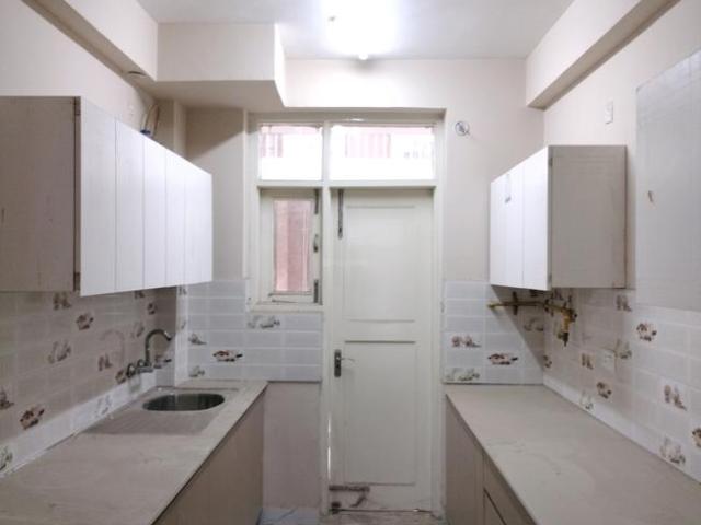 3 BHK Independent Builder Floor in Sector 88 for resale Faridabad. The reference number is 20735157