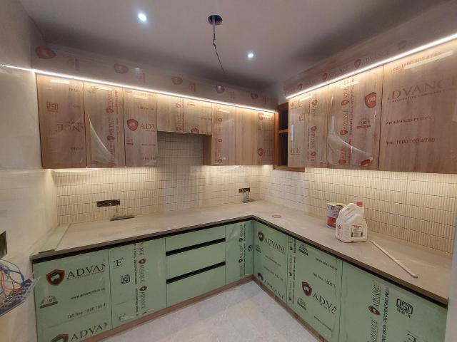 3 BHK Independent Builder Floor in Sector 8 Dwarka for rent New Delhi. The reference number is 19823229