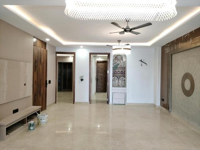3 BHK Independent Builder Floor in Sector 8 Dwarka for resale New Delhi. The reference number is 19165416