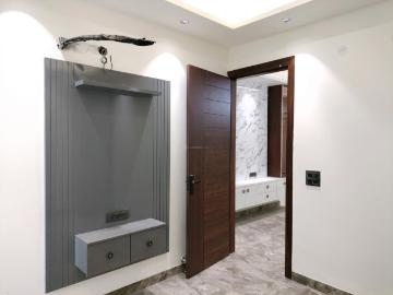 3 BHK Independent Builder Floor in Sector 8 Dwarka for resale New Delhi. The reference number is 19490336