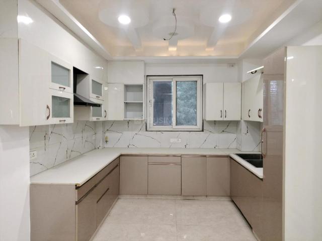 3 BHK Independent Builder Floor in Sector 8 Dwarka for resale New Delhi. The reference number is 20760000