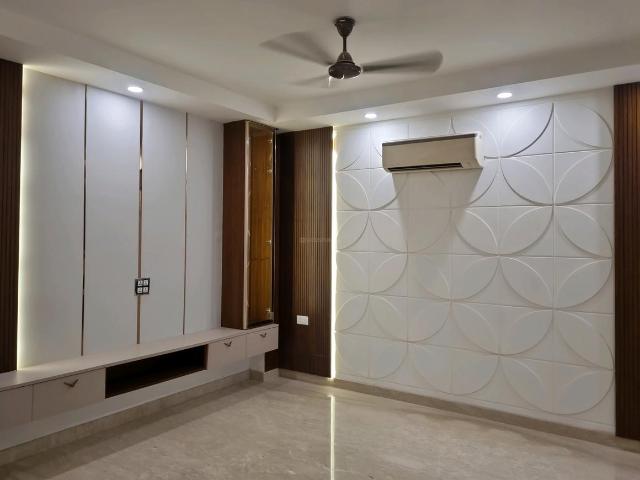 3 BHK Independent Builder Floor in Sector 8 Dwarka for resale New Delhi. The reference number is 21016694