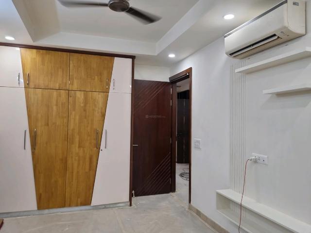 3 BHK Independent Builder Floor in Sector 8 Dwarka for resale New Delhi. The reference number is 21016699