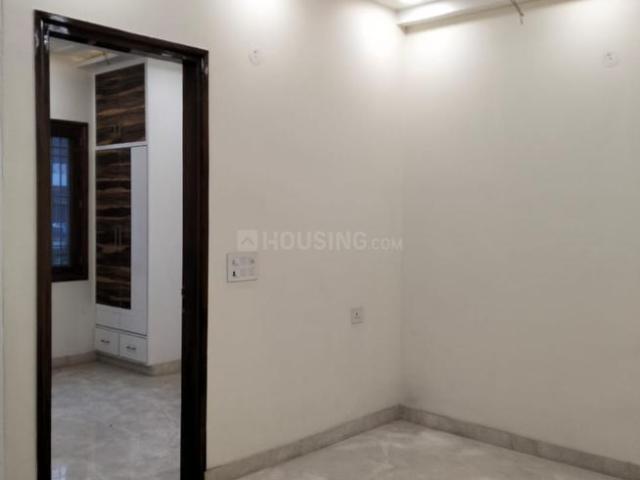 3 BHK Independent Builder Floor in Sector 8 Rohini for rent New Delhi. The reference number is 19645068