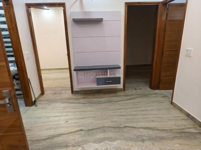 3 BHK Independent Builder Floor in Sector 8 Rohini for rent New Delhi. The reference number is 21232069