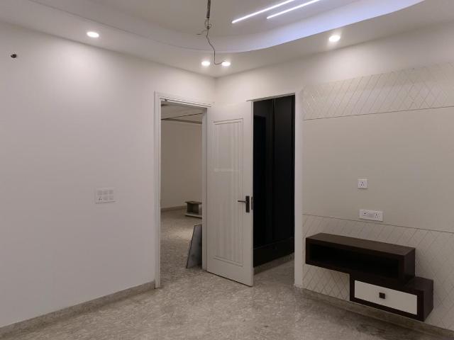 4 BHK Independent Builder Floor in Sector 20 Rohini for resale New Delhi. The reference number is 20296871