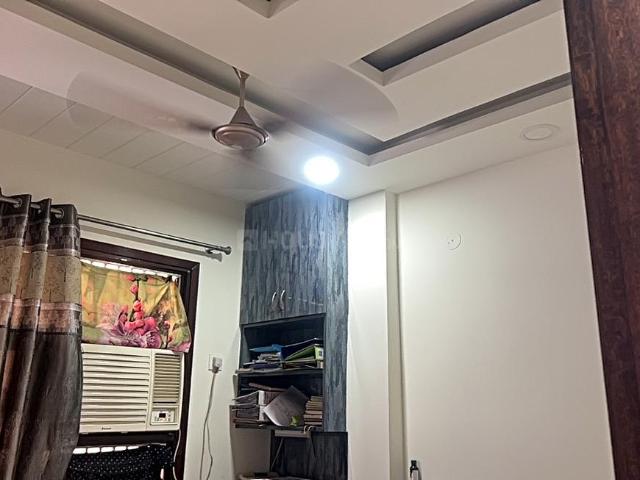 3 BHK Independent Builder Floor in Sector 8 Rohini for resale New Delhi. The reference number is 20201613