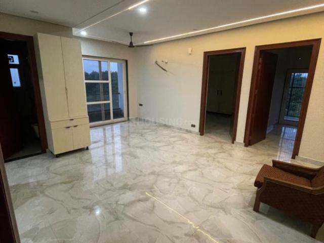 3 BHK Independent Builder Floor in Sector 9 for rent Gurgaon. The reference number is 21028879