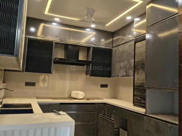 3 BHK Independent Builder Floor in Sector 100 for rent Noida. The reference number is 21148038