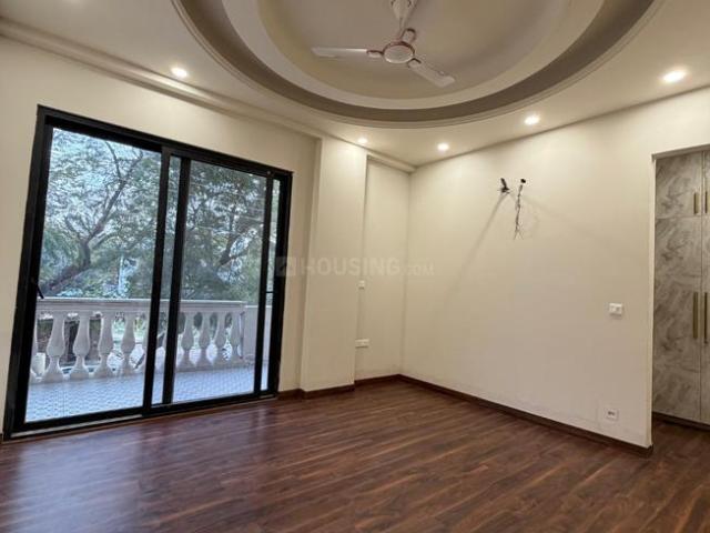 3 BHK Independent Builder Floor in Sector 102 for resale Gurgaon. The reference number is 19860455