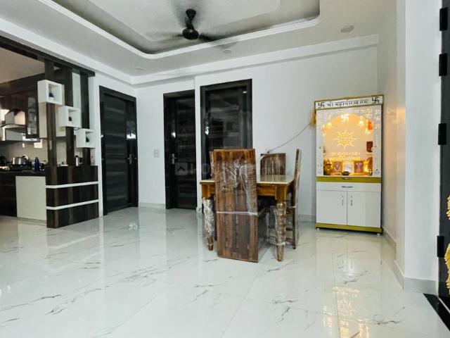 3 BHK Independent Builder Floor in Sector 104 for resale Noida. The reference number is 17911339