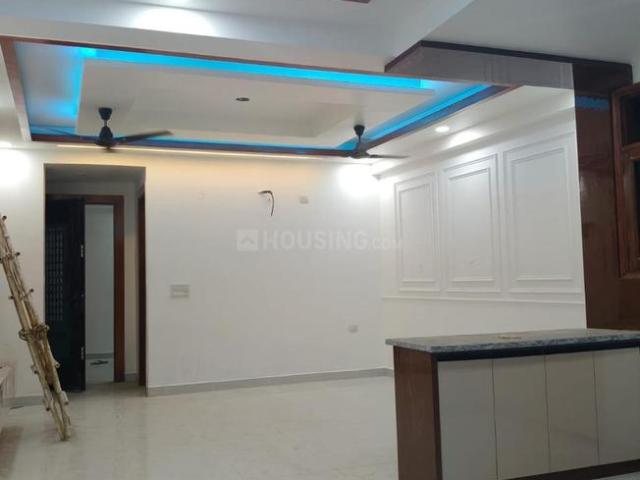 3 BHK Independent Builder Floor in Sector 104 for resale Noida. The reference number is 18520890