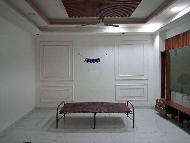 3 BHK Independent Builder Floor in Sector 104 for resale Noida. The reference number is 21197315