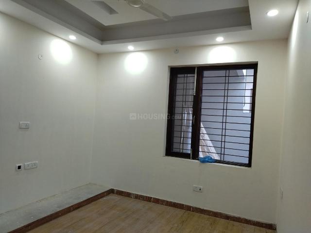 3 BHK Independent Builder Floor in Sector 105 for rent Noida. The reference number is 16455852