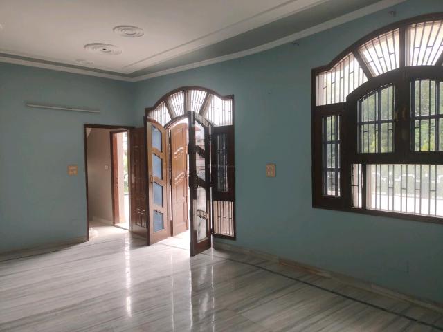 3 BHK Independent Builder Floor in Sector 10 DLF for rent Faridabad. The reference number is 20614489