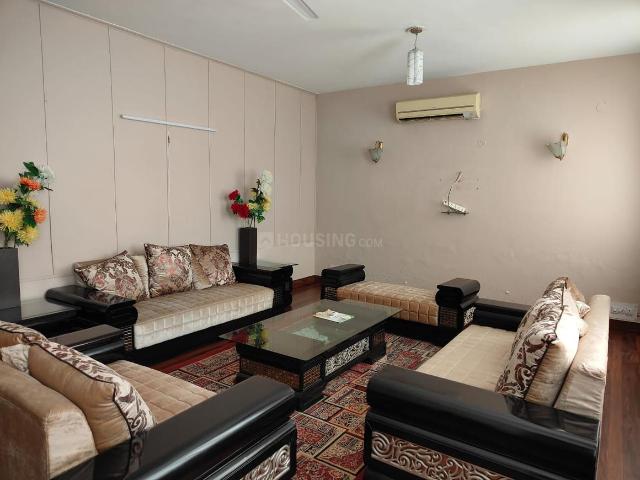 3 BHK Independent Builder Floor in Sector 10 for rent Chandigarh. The reference number is 21232671