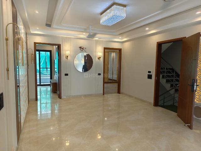 3 BHK Independent Builder Floor in Sector 10 for resale Gurgaon. The reference number is 20774556
