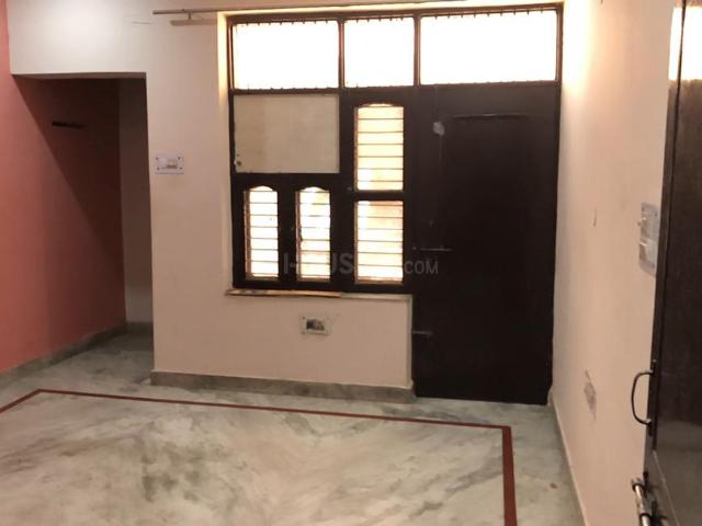 3 BHK Independent Builder Floor in Sector 10A for rent Gurgaon. The reference number is 21263011