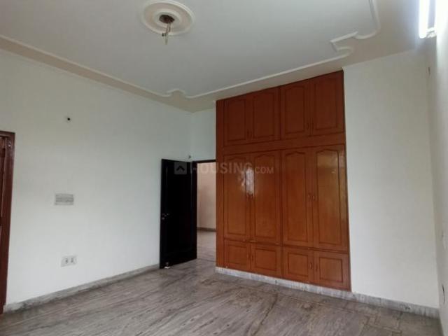3 BHK Independent Builder Floor in Sector 11 for rent Panchkula. The reference number is 12197278