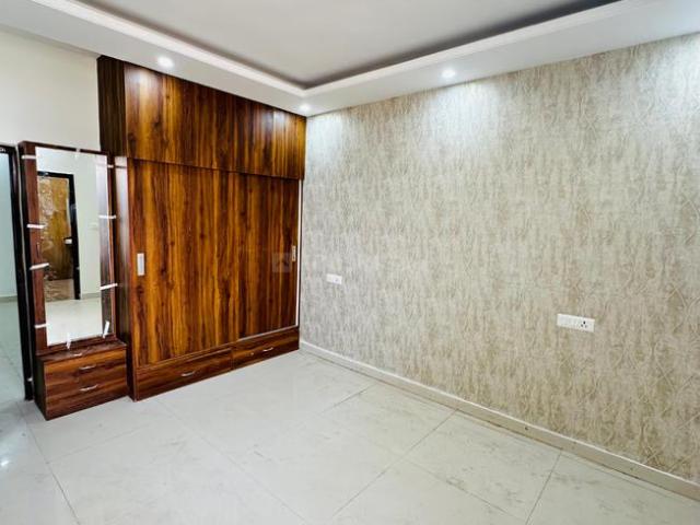 3 BHK Independent Builder Floor in Sector 11 for rent Panchkula. The reference number is 20449552