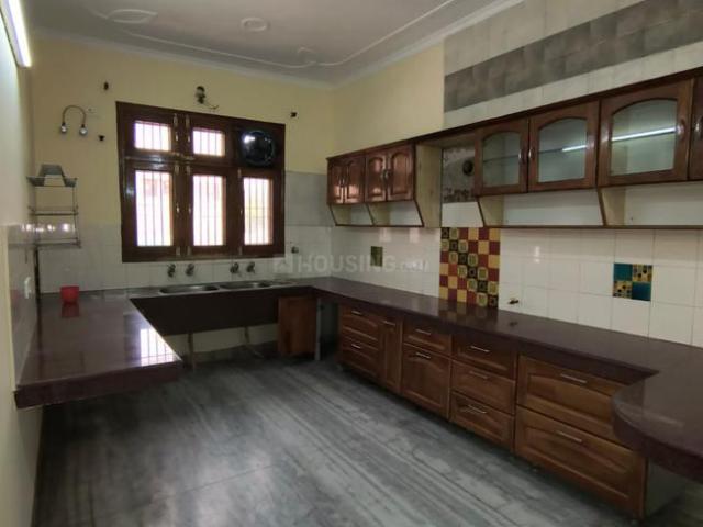 3 BHK Independent Builder Floor in Sector 11 for rent Panchkula. The reference number is 20836342