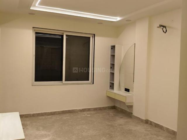 3 BHK Independent Builder Floor in Sector 11 Rohini for resale New Delhi. The reference number is 20775744