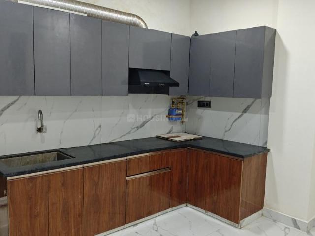 3 BHK Independent Builder Floor in Sector 122 for rent Noida. The reference number is 18304034
