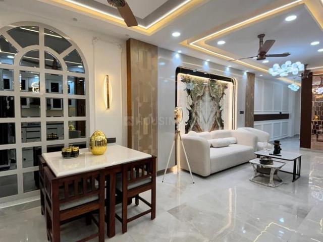 3 BHK Independent Builder Floor in Sector 17 Dwarka for resale New Delhi. The reference number is 20425764