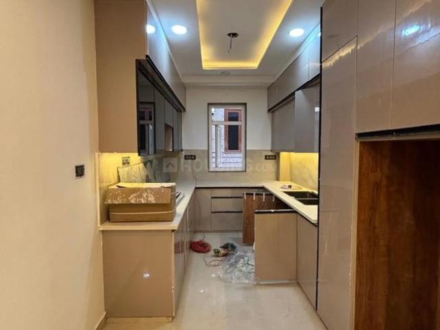 3 BHK Independent Builder Floor in Sector 17 Dwarka for resale New Delhi. The reference number is 21133693