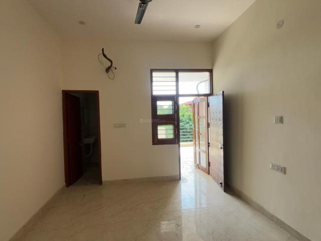 3 BHK Independent Builder Floor in Sector 17 for rent Faridabad. The reference number is 21197423