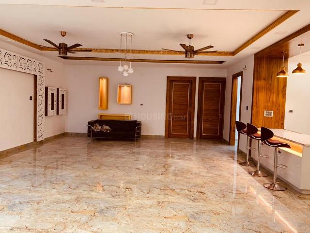 3 BHK Independent Builder Floor in Sector 14 for rent Faridabad. The reference number is 21172450
