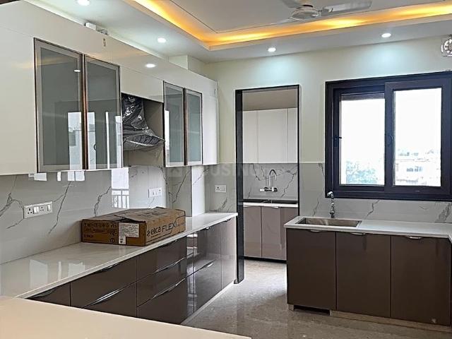 3 BHK Independent Builder Floor in Sector 14 for rent Gurgaon. The reference number is 18606063