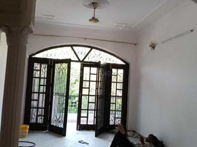 3 BHK Independent Builder Floor in Sector 14 for rent Gurgaon. The reference number is 20348760