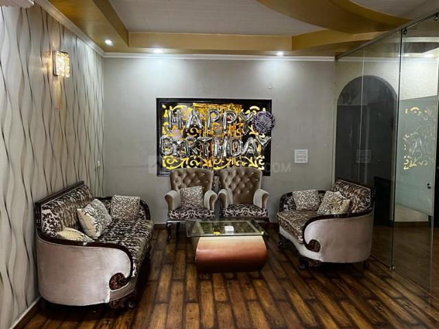 3 BHK Independent Builder Floor in Sector 14 Rohini for rent New Delhi. The reference number is 21288459