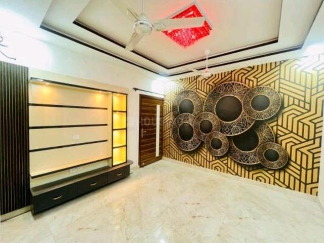 3 BHK Independent Builder Floor in Sector 15 Dwarka for rent New Delhi. The reference number is 20752024