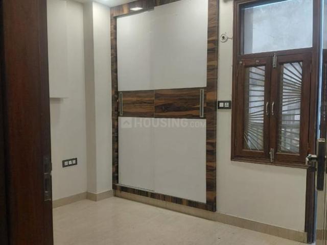 3 BHK Independent Builder Floor in Sector 15 for rent Gurgaon. The reference number is 20381750