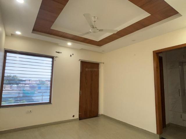 3 BHK Independent Builder Floor in Sector 15A for rent Faridabad. The reference number is 20810498