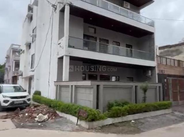3 BHK Independent Builder Floor in Sector 15A for resale Faridabad. The reference number is 21172771