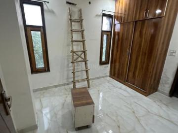 3 BHK Independent Builder Floor in Sector 16 Rohini for rent New Delhi. The reference number is 20372917