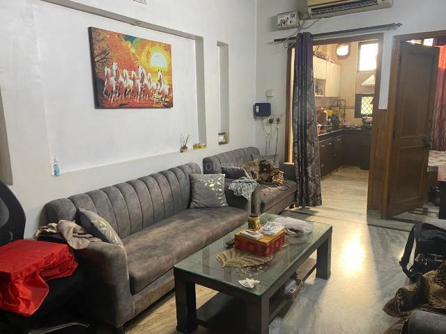 3 BHK Independent Builder Floor in Sector 16 Rohini for resale New Delhi. The reference number is 19894966