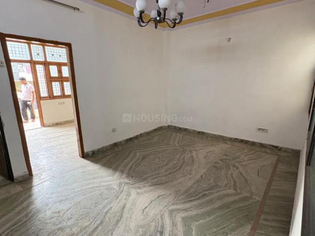3 BHK Independent Builder Floor in Sector 1 Rohini for rent New Delhi. The reference number is 20731573