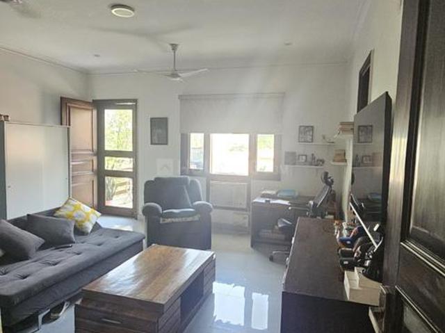 3 BHK Independent Builder Floor in Sector 23 for rent Gurgaon. The reference number is 20092966