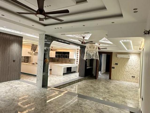 3 BHK Independent Builder Floor in Sector 23 for rent Gurgaon. The reference number is 20994927