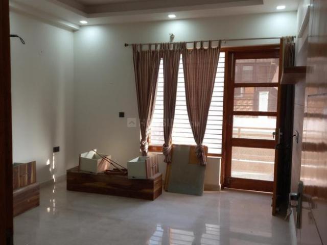 3 BHK Independent Builder Floor in Sector 23 for resale Gurgaon. The reference number is 20513969