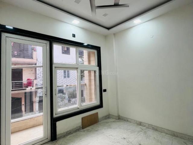 3 BHK Independent Builder Floor in Sector 23 Rohini for resale New Delhi. The reference number is 19817991