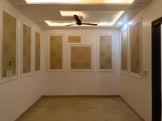 3 BHK Independent Builder Floor in Sector 23 Rohini for resale New Delhi. The reference number is 20956554